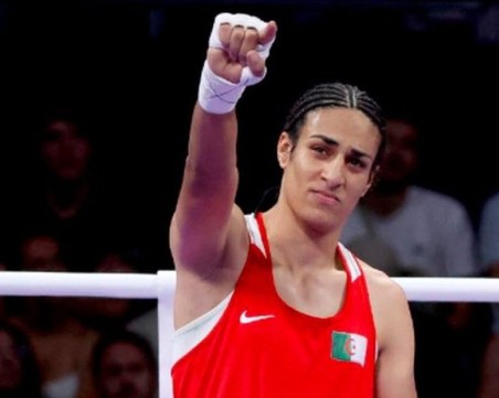 Имане Хелиф ще продължи кариерата си в професионалния бокс