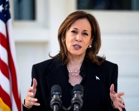 Харис: Тръмп е фашист