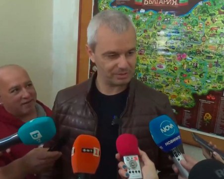 Костадинов: Аз гласувах България вече да бъде за пример, а не за присмех