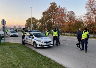 Общо 14 души са ранени при 12 тежки катастрофи през