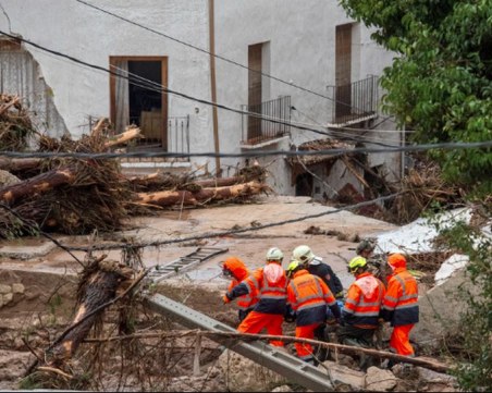 51 вече са жертвите на наводненията в Испания