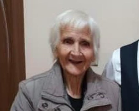 Издирват възрастна жена от Сливенско