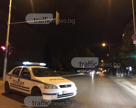 Кола блъсна моторист на Пещерско шосе