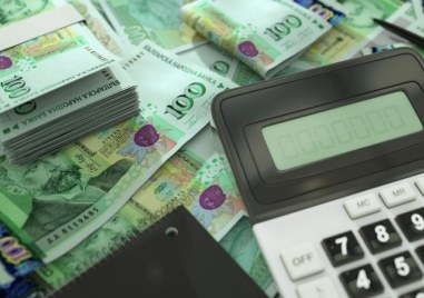 Бюджетният дефицит на страната ще нарасне до общо 4 млрд