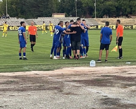 Шефът на Гигант Съединение избухна след мача с Левски Карлово: Безобразие! Щях да извадя отбора