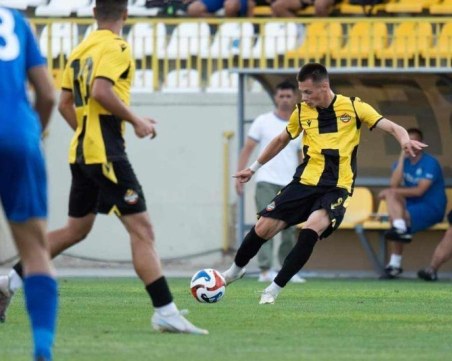 Ботев 3 загуби от лидера