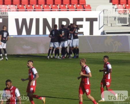 Локо гостува на Славия в търсене на първа победа от над 2 месеца