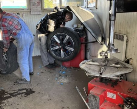 Наближава крайният срок за смяна на летните гуми със зимни