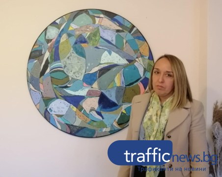 Диана Папазова за физическата близост между художника и неговите картини