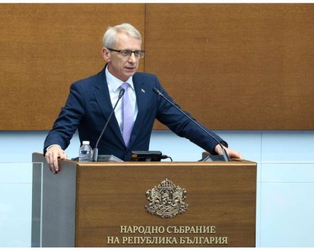 Николай Денков:  За първи път от 35 години демокрацията в България е в опасност