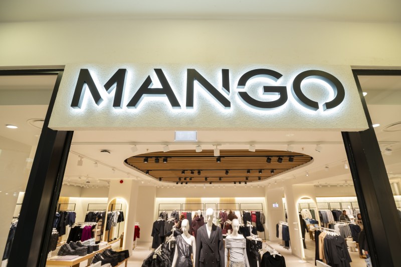 Средиземноморският стил на MANGO се завръща – от днес в Plovdiv Plaza Mall