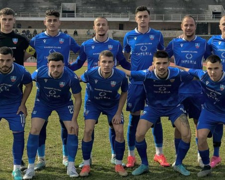 Спартак с разгром срещу Свиленград