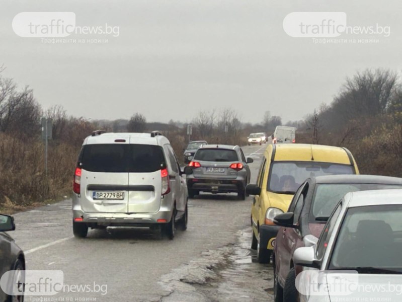 Тежко остава състоянието на 18-годишната, пострадала при мелето на пътя Пловдив-Карлово