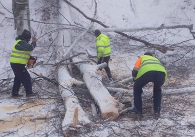 През тази нощ на шосето в прохода Петрохан в Стара