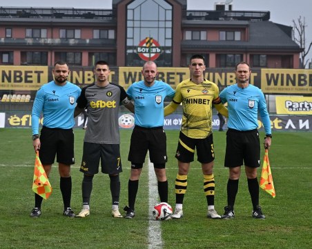 Дубълът на Ботев падна у дома от Миньор