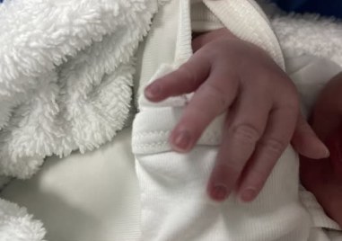 Телевизионният водещ Андрей Арнаудов получи подарък точно преди коледно новогодишните празници