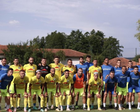 Отбор от футболния елит пред разпад