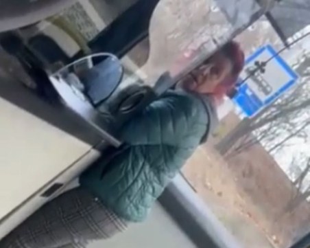 Пореден скандал в пловдивския градски транспорт: Шофьор псува и се заканва на деца