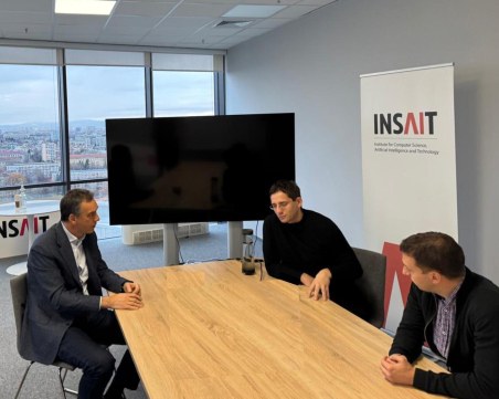 Българският изкуствен интелект влиза в общините у нас