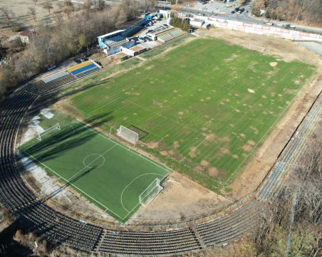 Министерството на спорта отпуска 2 млн. за стадион 