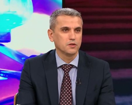 Директорът на „Киберсигурност” в ГДБОП: Всеки ден има сигнали за измами с вили за Нова година