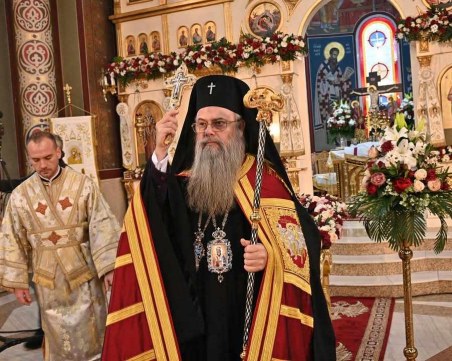 Митрополит Николай събра елита на Пловдив за своя имен ден в „Etra Hall”