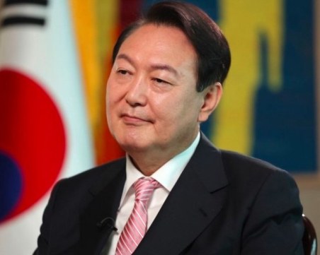 Провали се опитът за импийчмънт на президента на Южна Корея