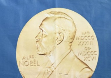 Връчват Нобеловата награда за мир Тазгодишният победител е японската организация