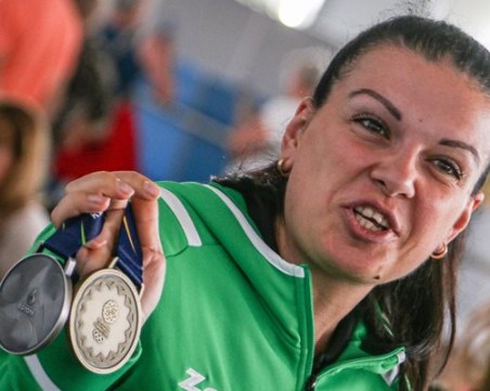 България с шест медала от международно състезание по стрелба