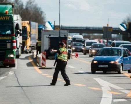 От днес: По-строг контрол на границите на Нидерландия