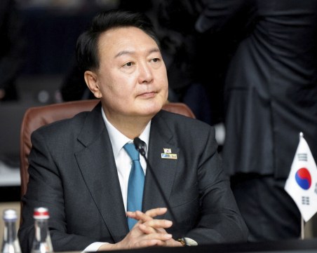 Забраниха на президента на Южна Корея да напуска страната