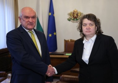 Председателят на Народното събрание Наталия Киселова се срещна със служебния