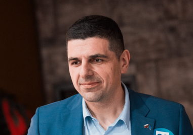 Не сме напът да се разцепим И причината е много