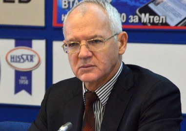 Делът на светлата икономика се свива през 2023 година Това