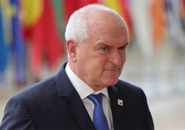 Министър председателят Димитър Главчев свиква днес работна среща в Министерския съвет относно Шенген