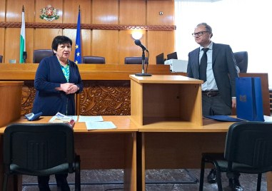 На тържествена церемония пред Общото събрание на съдиите Валентин Бойкинов встъпи