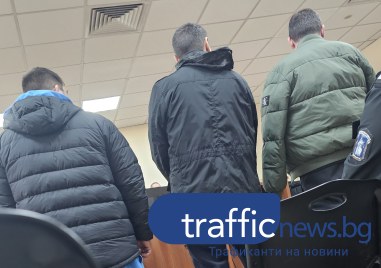 Тримата задържани Момчил Милев Атанас Русев и Николай Видев чиито