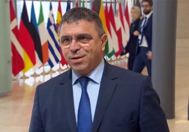 Не можем да си позволим лукса да намаляваме състава на