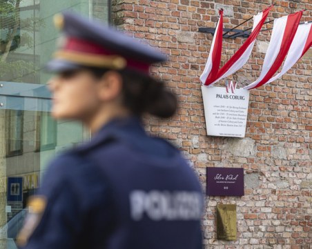 15-годишен българин нападна сириец с нож в Австрия