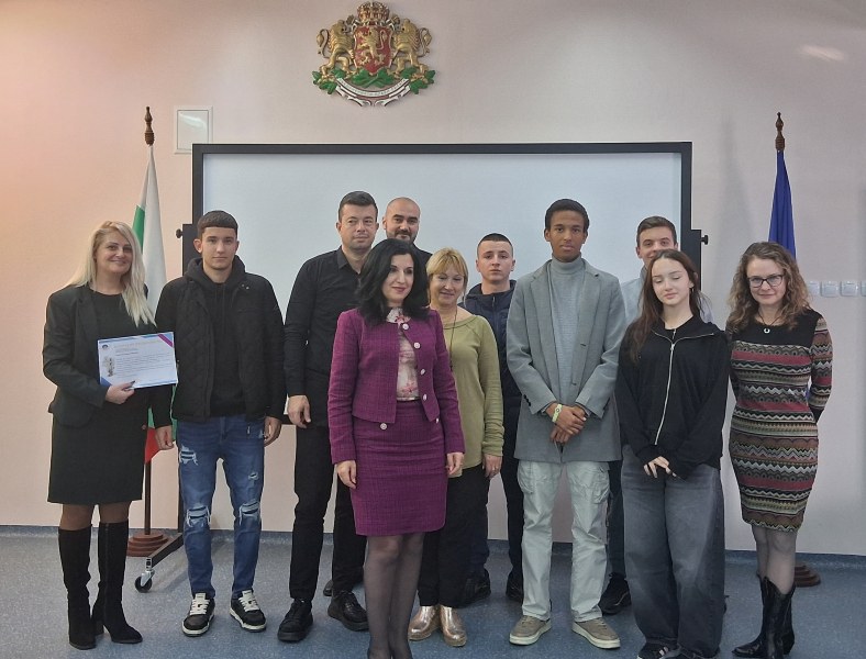 Пловдивски прокурори изнесоха открит урок за професията пред ученици