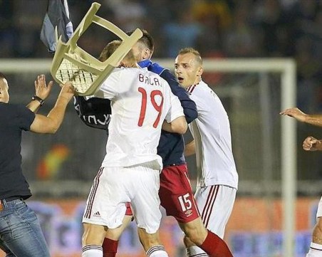 Безумно! Сърбия и Албания попаднаха в една група в световните квалификации