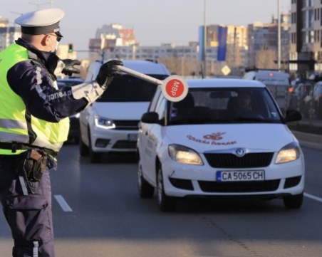 КАТ събра над 2,7 млн. лв. от нарушители на пътя само за седмица