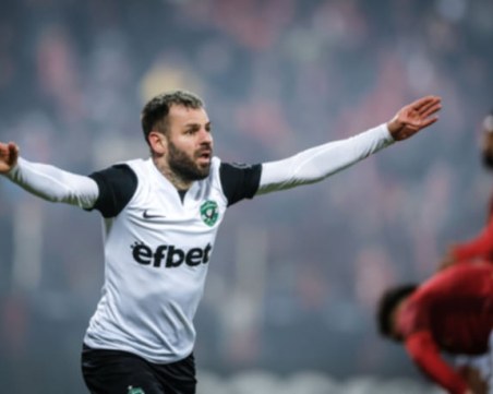 Спас Делев се раздели с Лудогорец