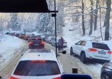 Транспоретн ад на Златните мостове  Неопесъчен и неизчистен от сняг