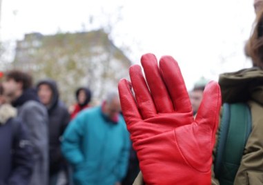 Прокуратурата в сръбския град Нови Сад повдигна обвинение на 13