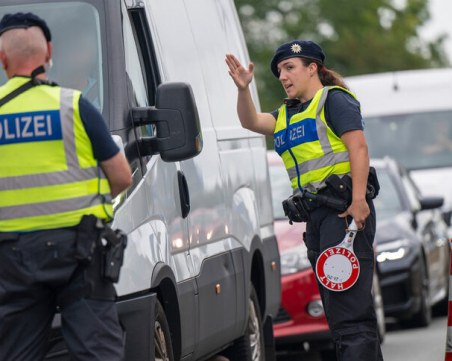 Германия няма да отмени граничния контрол, проверките продължават и след март