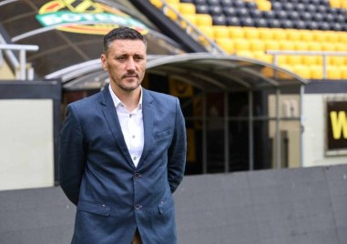 Треньорът на Ботев Пловдив Душан Керкез направи обобщение на отминаващата