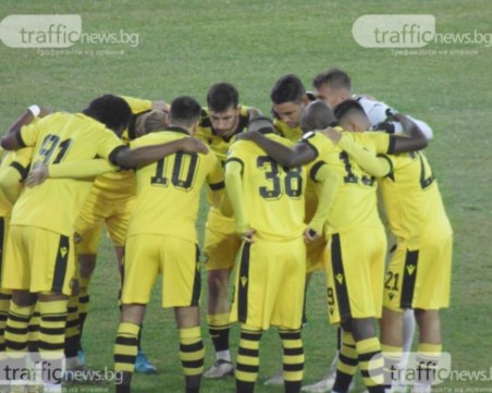 Ботев (Пд) изчисти задълженията - забраната от ФИФА пада