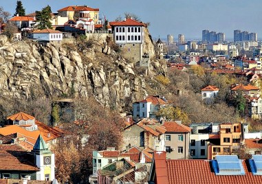 Днес ще бъде слънчево и почти тихо В котловините и