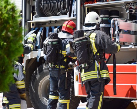 101 пожара са потушени в страната през изминалото денонощие